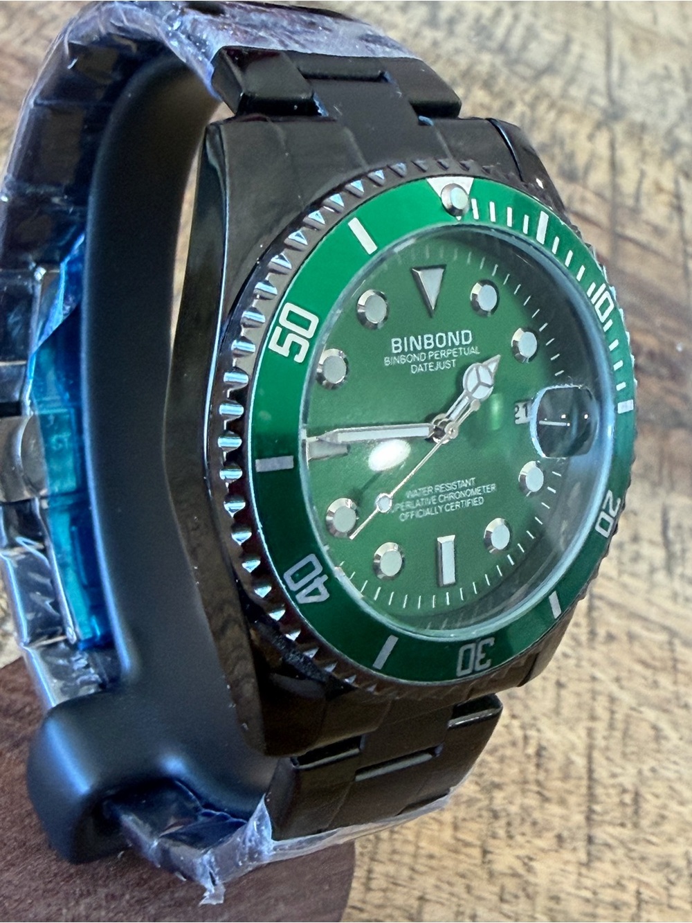 New! Binbond "Perpetual Datejust" Submariner Style Watch - Green & Black - Picture 3 of 8